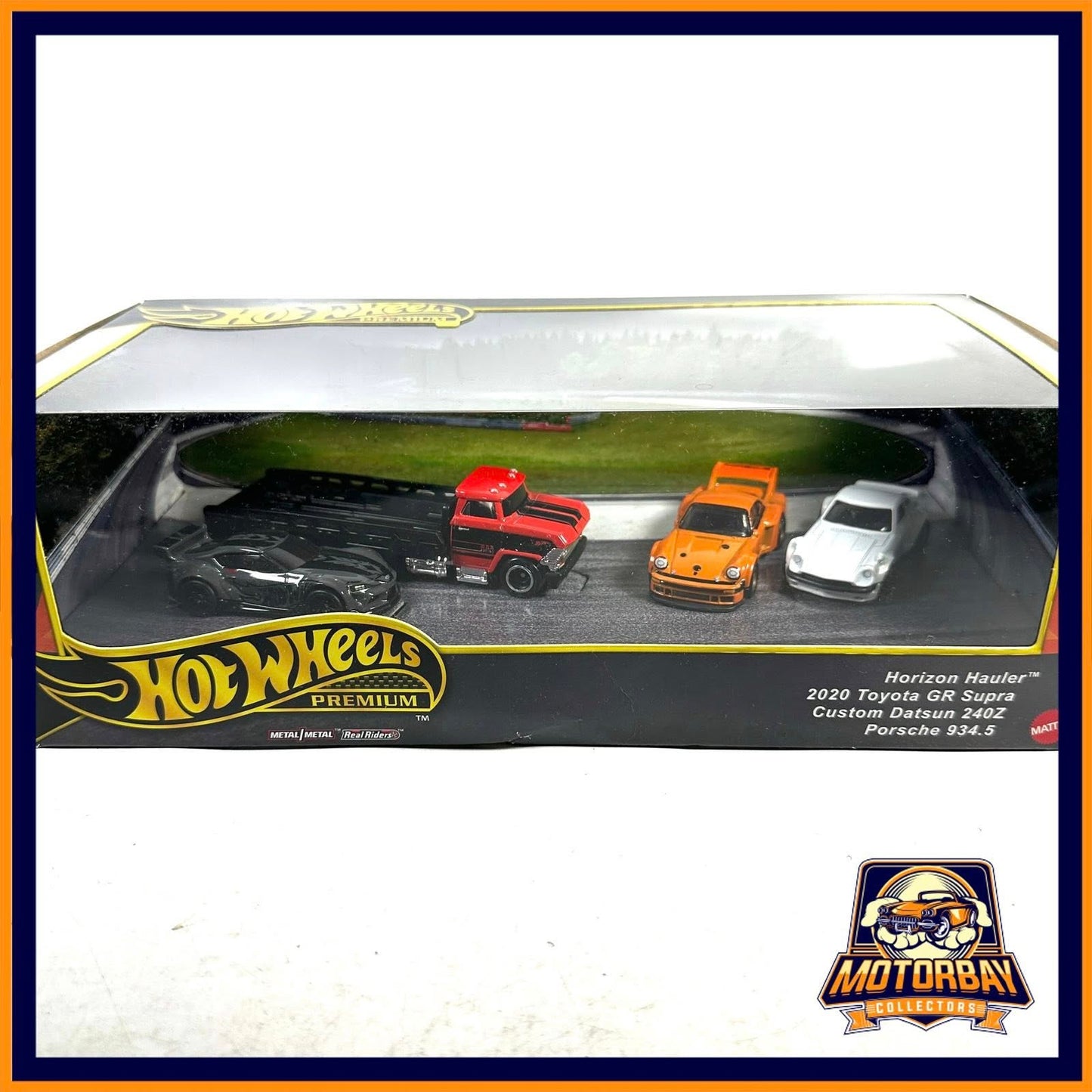Hot Wheels 1/64 Diorama 2020 Toyota Supra & Custom Datsun 240Z & Porsche 934 & Horizon Hauler