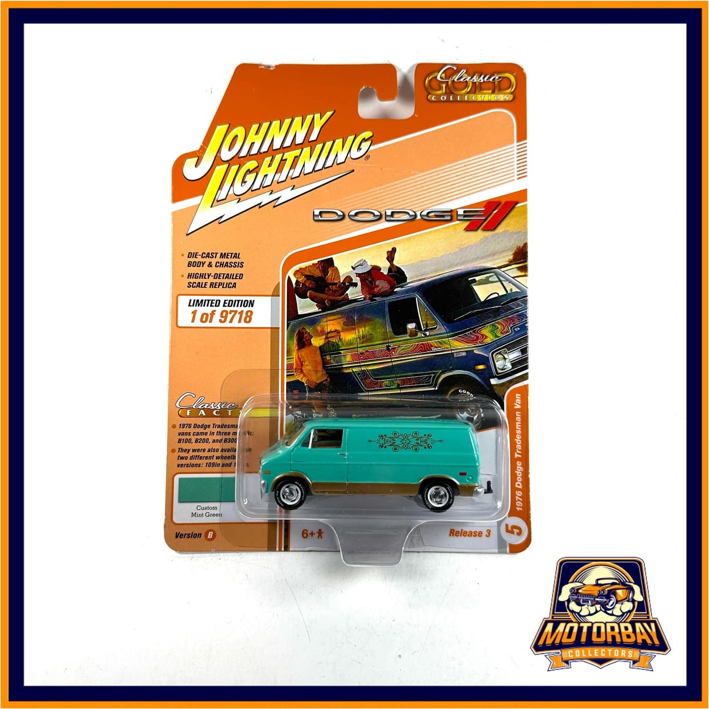 Johnny Lightning 1/64 1976 Dodge Tradesman Van