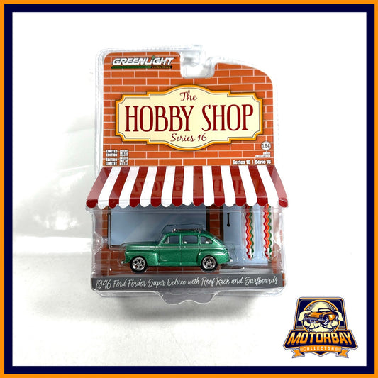 Greenlight 1/64 1946 Ford Fordor Super Deluxe & Roof Rack & Surfboards