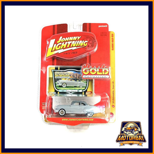 Johnny Lightning 1/64 50 Oldsmobile Super 88