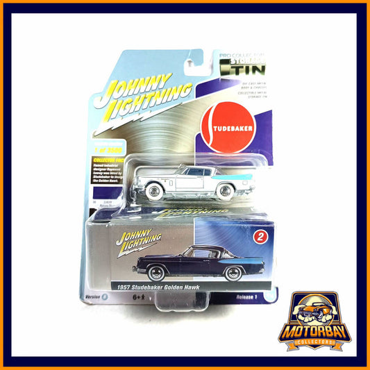 Johnny Lightning 1/64 1957 Studebaker Golden Hawk